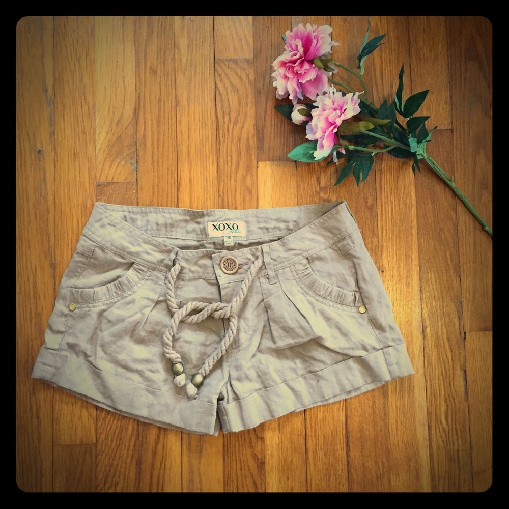 XOXO Sexy Linen Shorts with gold details